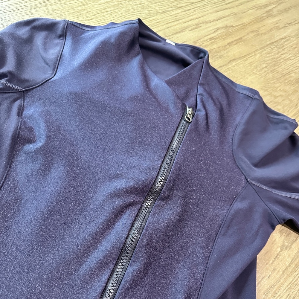 Lululemon Full Zip Jacket Women’s 6 Pearlescent Purple - Picture 11 of 12